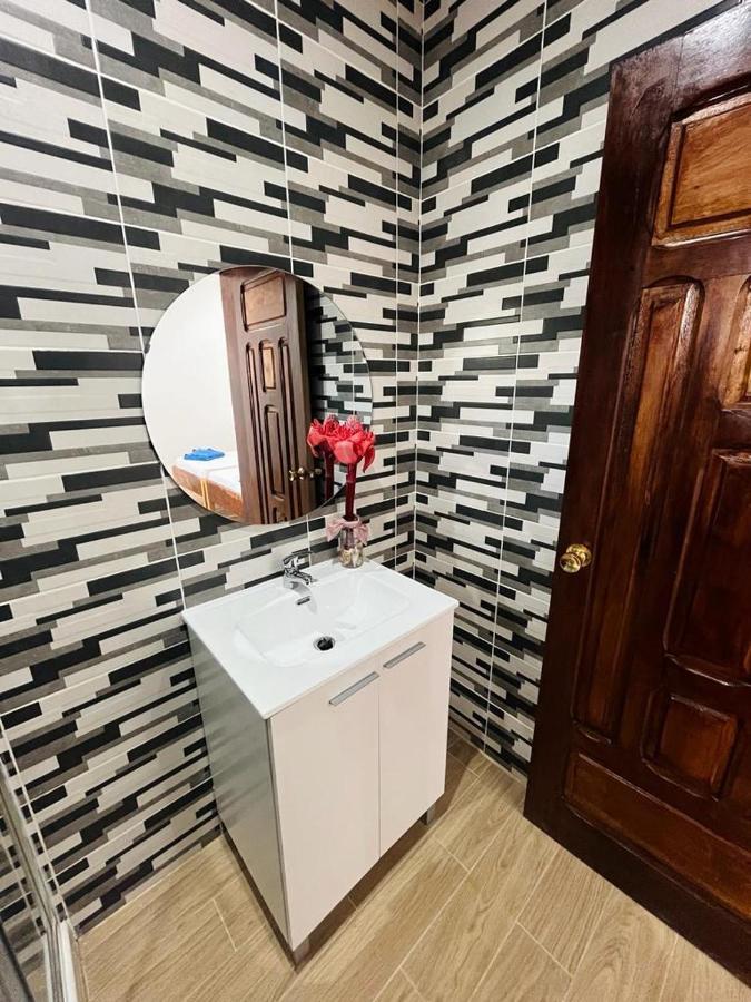 Hotel Kenito Sao Tome Luaran gambar